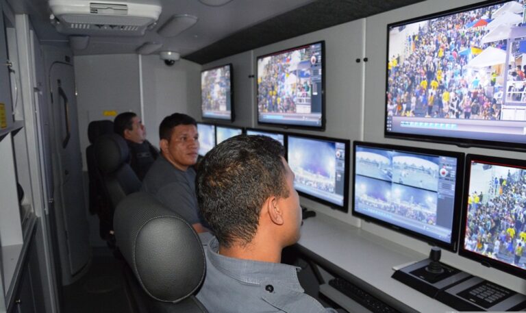 SSP_AM_INFORMA_LISTA_DE_OBJETOS_PROIBIDOS_EM_GRANDES_EVENTOS_FOTOS_DIVULGAÇÃO_SSP_AM